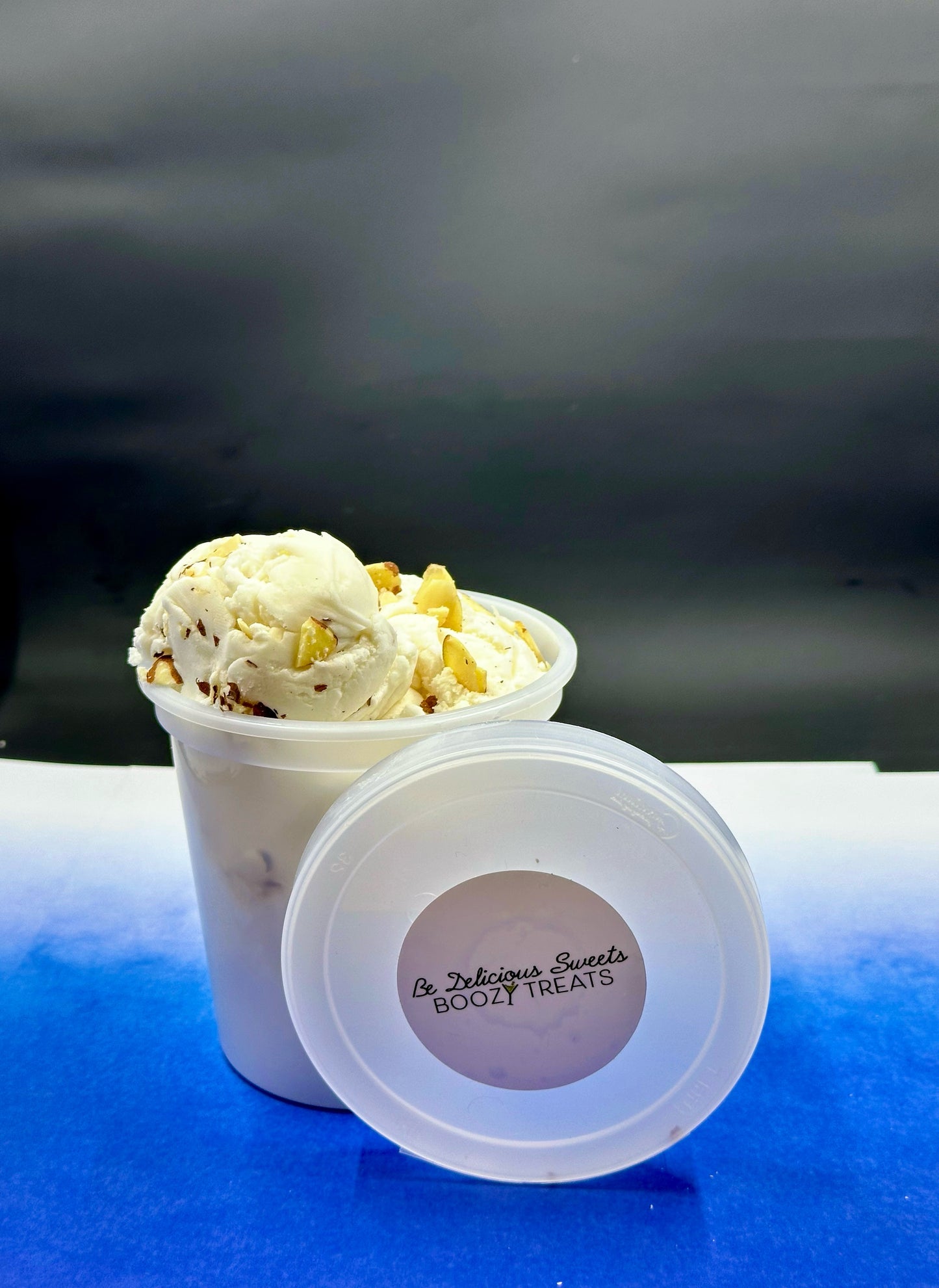Boozy Bliss Ice Cream 16 oz. **AVAILABLE AT FARMERS' MARKETS ONLY**